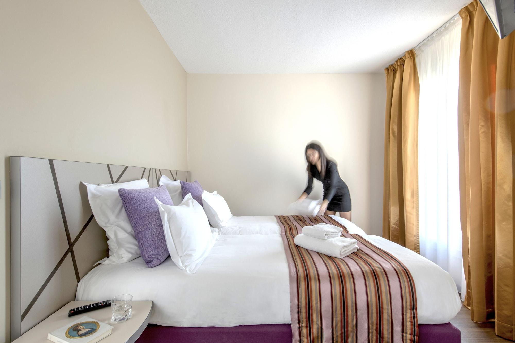 Plaza 4* Arles